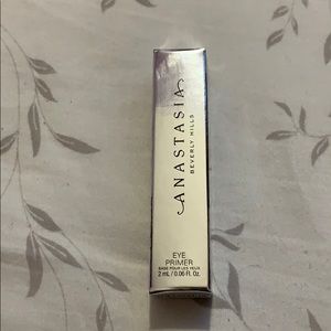 Anastasia Beverly Hills eye primer